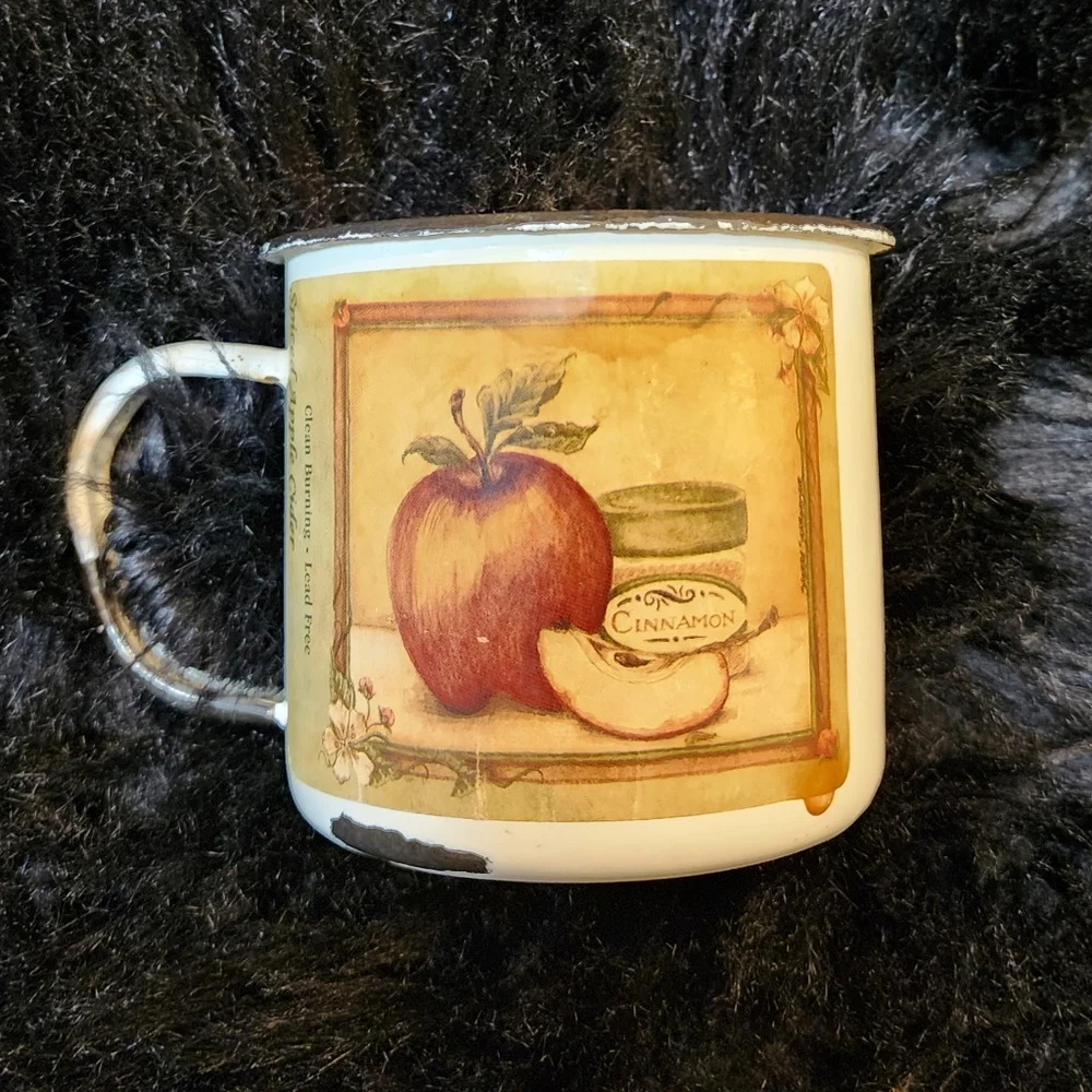 Vintage Enamel Mug Spiced Apple Cider Lead Free Candle (18 Hour)